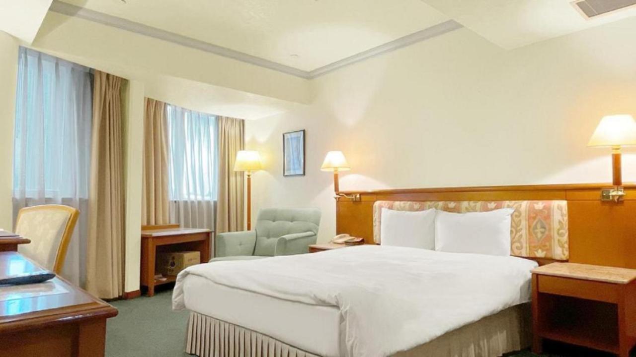 Hotel Avenue Hsinchu Extérieur photo